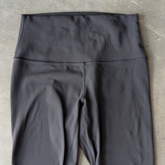 Lululemon Align High-Rise Pant 25" Black size 6 - Picture 3 of 8